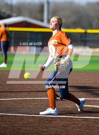 Thumbnail 2 in Caldwell vs Bellville (Scrimmage) photogallery.