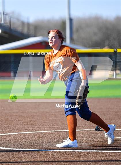 Thumbnail 3 in Caldwell vs Bellville (Scrimmage) photogallery.