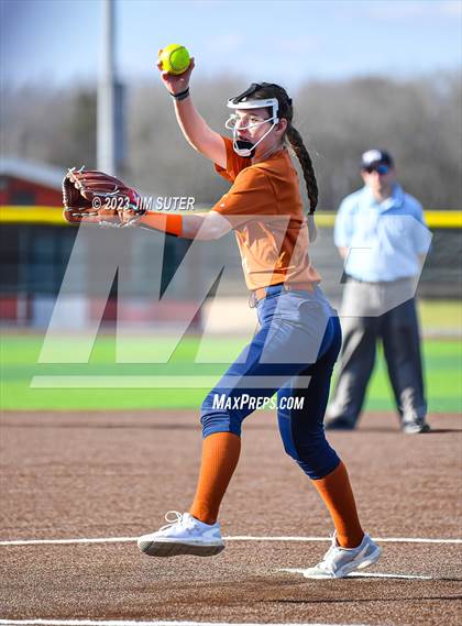 Thumbnail 1 in Caldwell vs Bellville (Scrimmage) photogallery.