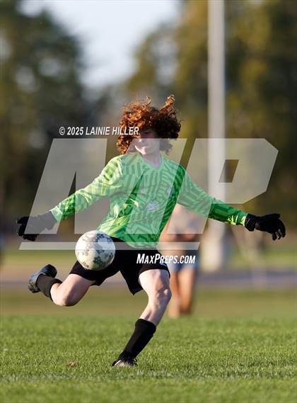 Thumbnail 2 in JV: Sartell - St. Stephen @ Bemidji photogallery.