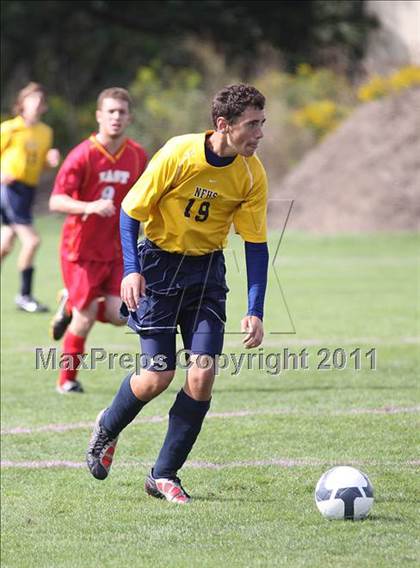 Thumbnail 2 in Williamsville East vs Niagara Falls (ECIC/NFL Challenge) photogallery.