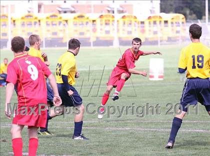 Thumbnail 2 in Williamsville East vs Niagara Falls (ECIC/NFL Challenge) photogallery.