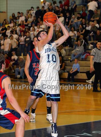 Thumbnail 2 in Kane vs. Brookville (PIAA District 9 AA Final) photogallery.