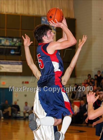 Thumbnail 2 in Kane vs. Brookville (PIAA District 9 AA Final) photogallery.