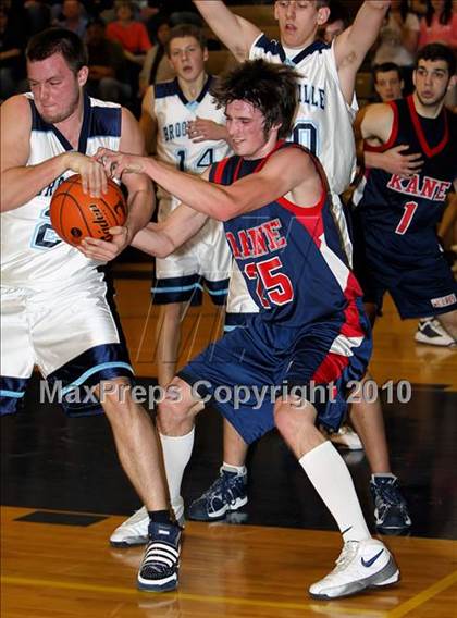 Thumbnail 1 in Kane vs. Brookville (PIAA District 9 AA Final) photogallery.