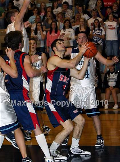 Thumbnail 2 in Kane vs. Brookville (PIAA District 9 AA Final) photogallery.