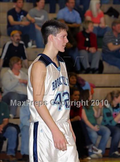 Thumbnail 2 in Kane vs. Brookville (PIAA District 9 AA Final) photogallery.
