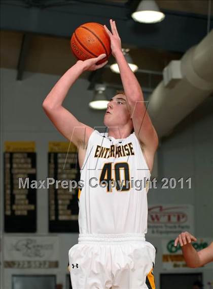 Thumbnail 3 in Foothill @ Enterprise (Hornet Classic Tournament) photogallery.