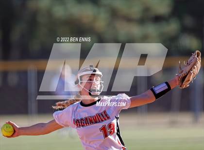 Thumbnail 2 in Chamblee vs Loganville (GHSA 5A State Tournament) photogallery.