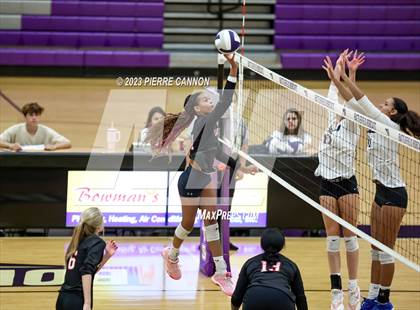 Thumbnail 1 in Gainesville vs Battlefield (Cedar Run District Semifinal) photogallery.