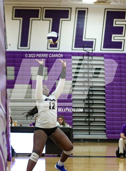 Thumbnail 3 in Gainesville vs Battlefield (Cedar Run District Semifinal) photogallery.
