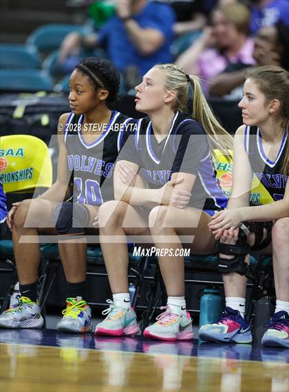 Thumbnail 3 in Grandview vs. Monarch (CHSAA 6A Championship) photogallery.