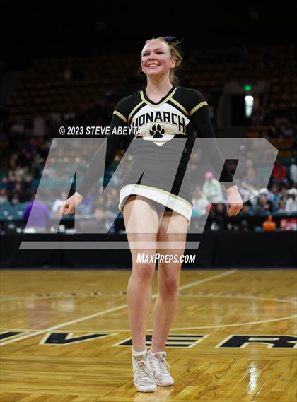 Thumbnail 1 in Grandview vs. Monarch (CHSAA 6A Championship) photogallery.