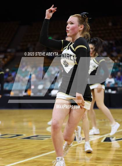 Thumbnail 2 in Grandview vs. Monarch (CHSAA 6A Championship) photogallery.