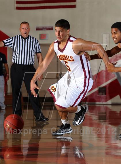 Thumbnail 3 in Cantwell-Sacred Heart vs. George Washington Prep (Rose City Roundball Classic) photogallery.