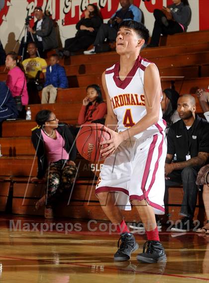 Thumbnail 2 in Cantwell-Sacred Heart vs. George Washington Prep (Rose City Roundball Classic) photogallery.