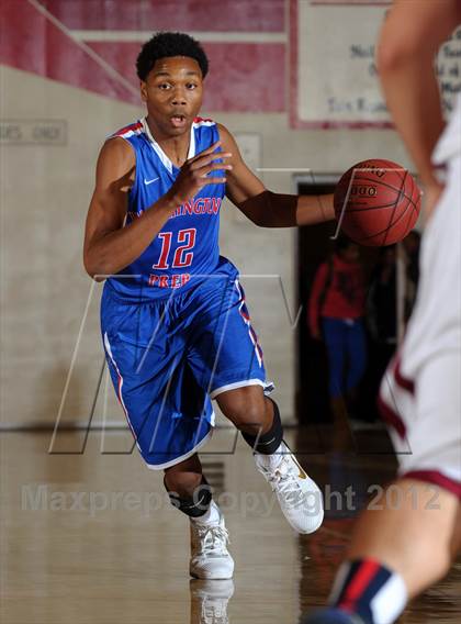 Thumbnail 3 in Cantwell-Sacred Heart vs. George Washington Prep (Rose City Roundball Classic) photogallery.