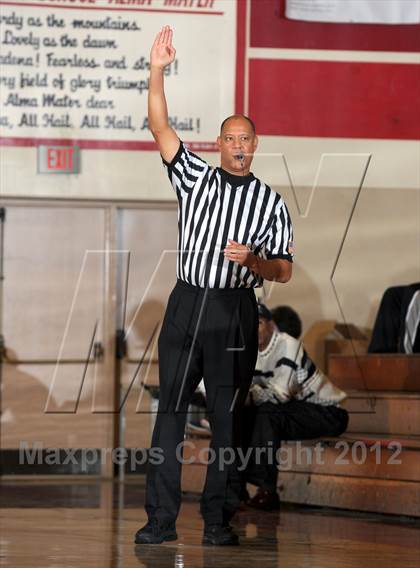Thumbnail 2 in Cantwell-Sacred Heart vs. George Washington Prep (Rose City Roundball Classic) photogallery.