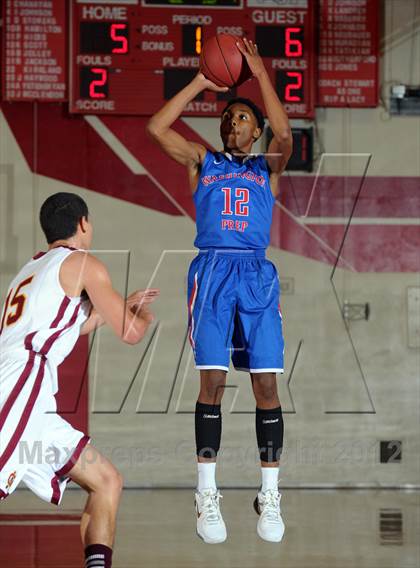 Thumbnail 2 in Cantwell-Sacred Heart vs. George Washington Prep (Rose City Roundball Classic) photogallery.