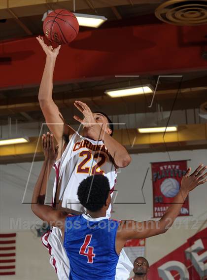 Thumbnail 2 in Cantwell-Sacred Heart vs. George Washington Prep (Rose City Roundball Classic) photogallery.