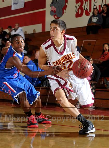 Thumbnail 1 in Cantwell-Sacred Heart vs. George Washington Prep (Rose City Roundball Classic) photogallery.