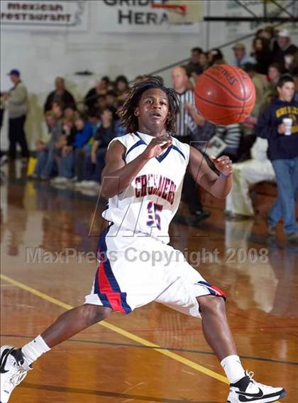 Thumbnail 1 in Modesto Christian vs. Sacramento (Gridley Invitational) photogallery.
