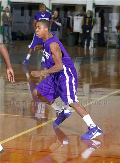 Thumbnail 3 in Modesto Christian vs. Sacramento (Gridley Invitational) photogallery.