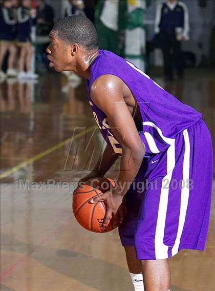 Thumbnail 2 in Modesto Christian vs. Sacramento (Gridley Invitational) photogallery.