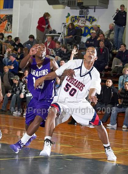 Thumbnail 3 in Modesto Christian vs. Sacramento (Gridley Invitational) photogallery.