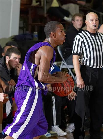 Thumbnail 2 in Modesto Christian vs. Sacramento (Gridley Invitational) photogallery.