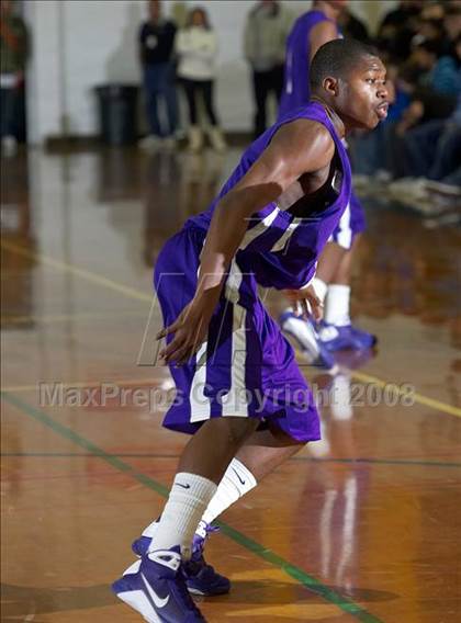 Thumbnail 1 in Modesto Christian vs. Sacramento (Gridley Invitational) photogallery.