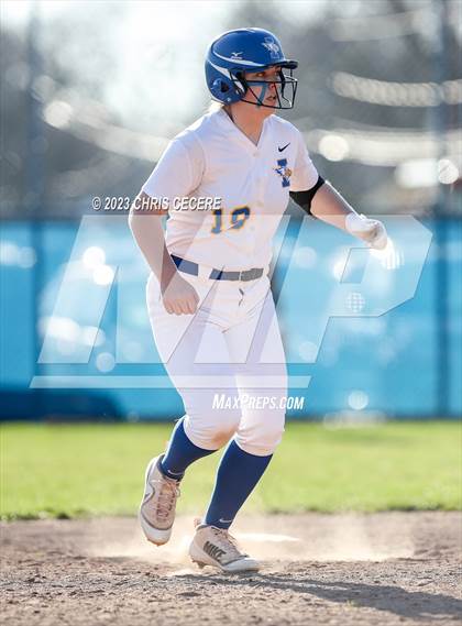 Thumbnail 3 in Churchville-Chili @ Irondequoit photogallery.