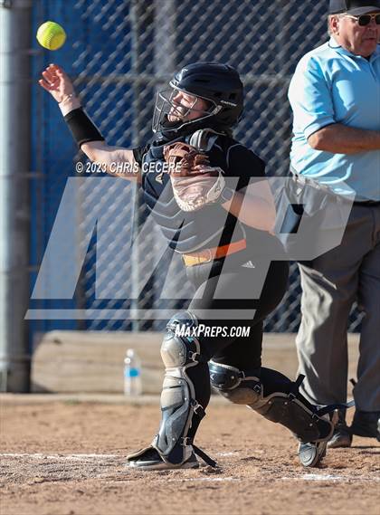 Thumbnail 2 in Churchville-Chili @ Irondequoit photogallery.