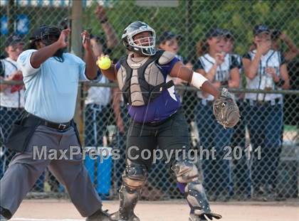 Thumbnail 1 in Holly Springs vs Alexander Central (NCHSAA 4A Semifinal) photogallery.