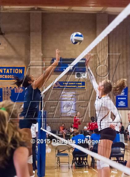 Thumbnail 1 in Valley Christian vs. Saint Francis (Presentation Panther Challenge) photogallery.