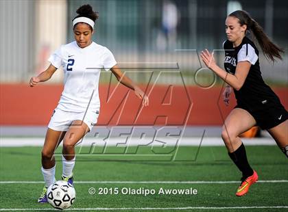 Thumbnail 3 in Rockwall Heath vs Centennial (UIL 5A Region II Area Playoff) photogallery.
