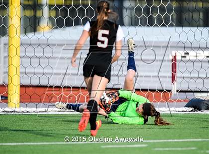 Thumbnail 1 in Rockwall Heath vs Centennial (UIL 5A Region II Area Playoff) photogallery.
