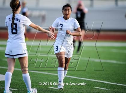 Thumbnail 1 in Rockwall Heath vs Centennial (UIL 5A Region II Area Playoff) photogallery.