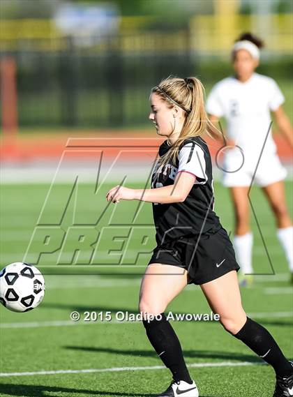 Thumbnail 1 in Rockwall Heath vs Centennial (UIL 5A Region II Area Playoff) photogallery.