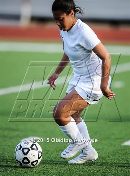Thumbnail 3 in Rockwall Heath vs Centennial (UIL 5A Region II Area Playoff) photogallery.