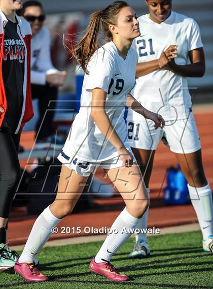 Thumbnail 3 in Rockwall Heath vs Centennial (UIL 5A Region II Area Playoff) photogallery.