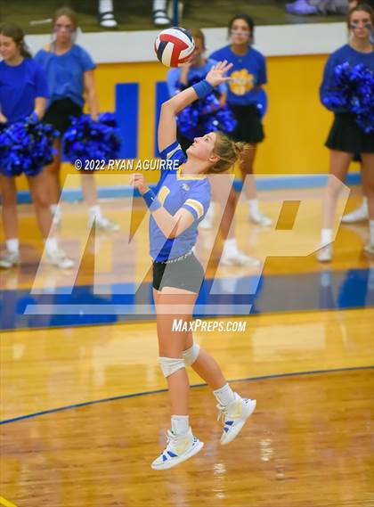 Thumbnail 2 in Cooper @ Frenship photogallery.