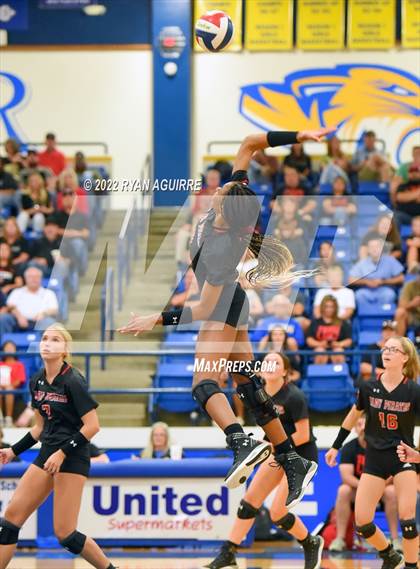 Thumbnail 3 in Cooper @ Frenship photogallery.