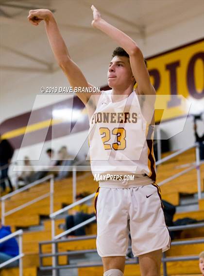 Thumbnail 3 in Santa Barbara @ Simi Valley (34th Annual Bob Hawking Simi Valley Tip-Off Classic) photogallery.