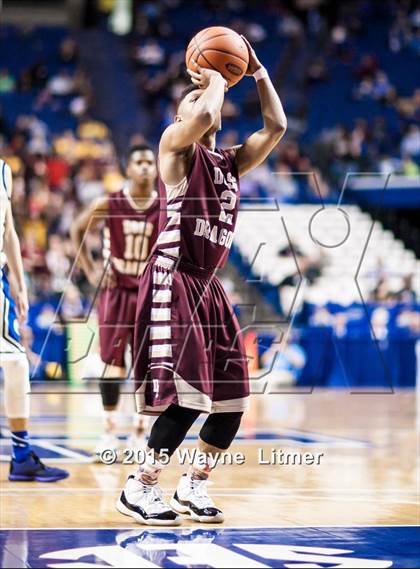 Thumbnail 1 in Doss vs. Covington Catholic (KHSAA Sweet 16) photogallery.