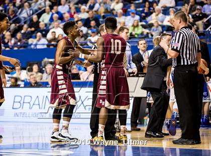 Thumbnail 2 in Doss vs. Covington Catholic (KHSAA Sweet 16) photogallery.
