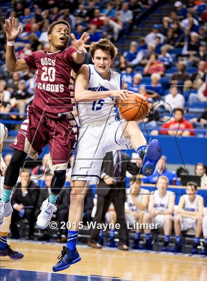 Thumbnail 2 in Doss vs. Covington Catholic (KHSAA Sweet 16) photogallery.