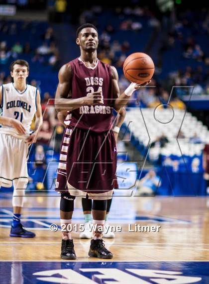 Thumbnail 1 in Doss vs. Covington Catholic (KHSAA Sweet 16) photogallery.