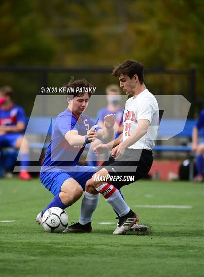 Thumbnail 3 in Cromwell @ Coginchaug Regional photogallery.