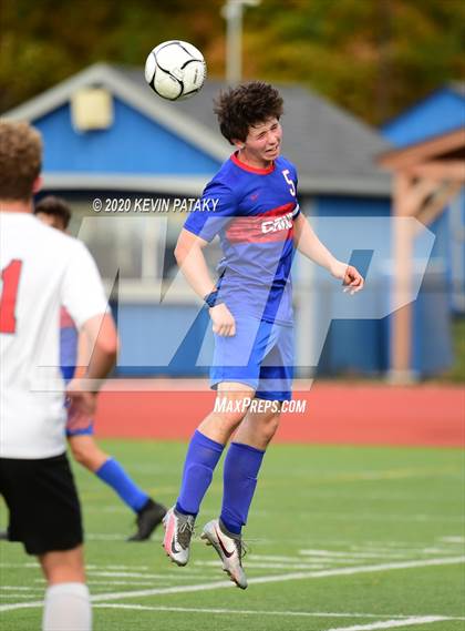 Thumbnail 1 in Cromwell @ Coginchaug Regional photogallery.